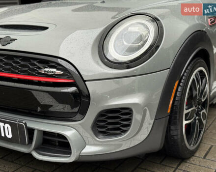 Серый Мини Hatch, объемом двигателя 2 л и пробегом 84 тыс. км за 21000 $, фото 2 на Automoto.ua