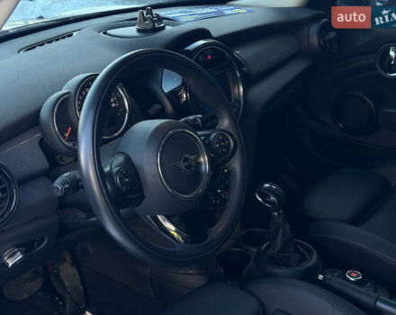 Сірий Міні Hatch, об'ємом двигуна 1.5 л та пробігом 62 тис. км за 14900 $, фото 9 на Automoto.ua