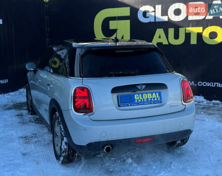 Сірий Міні Hatch, об'ємом двигуна 1.5 л та пробігом 62 тис. км за 14900 $, фото 6 на Automoto.ua