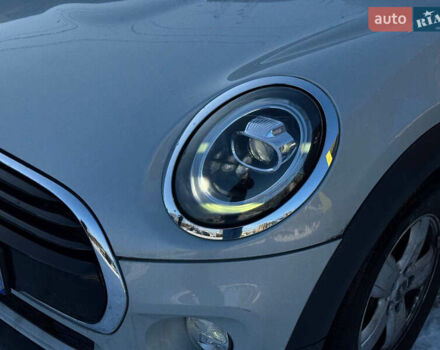 Сірий Міні Hatch, об'ємом двигуна 1.5 л та пробігом 62 тис. км за 14900 $, фото 4 на Automoto.ua