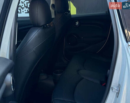 Сірий Міні Hatch, об'ємом двигуна 1.5 л та пробігом 62 тис. км за 14900 $, фото 14 на Automoto.ua