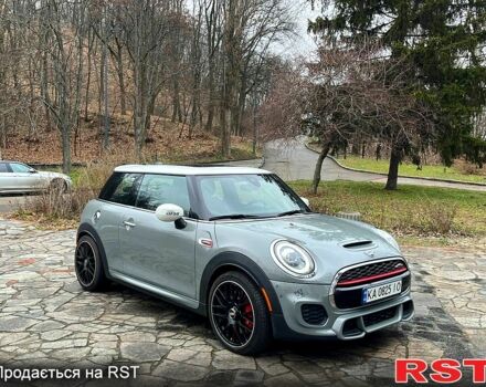 Серый Мини Hatch, объемом двигателя 2 л и пробегом 30 тыс. км за 27000 $, фото 4 на Automoto.ua
