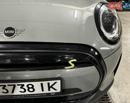 Сірий Міні Hatch, об'ємом двигуна 1.5 л та пробігом 29 тис. км за 19500 $, фото 14 на Automoto.ua