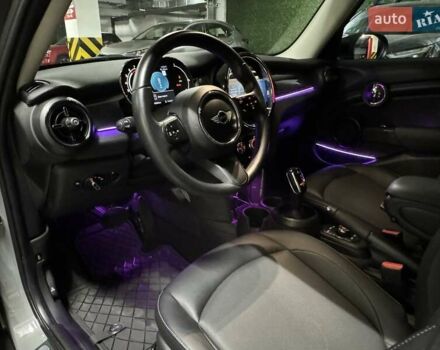 Сірий Міні Hatch, об'ємом двигуна 1.5 л та пробігом 29 тис. км за 19500 $, фото 28 на Automoto.ua