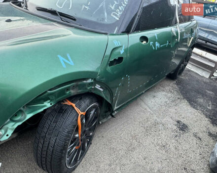 Серый Мини Hatch, объемом двигателя 2 л и пробегом 66 тыс. км за 11500 $, фото 4 на Automoto.ua