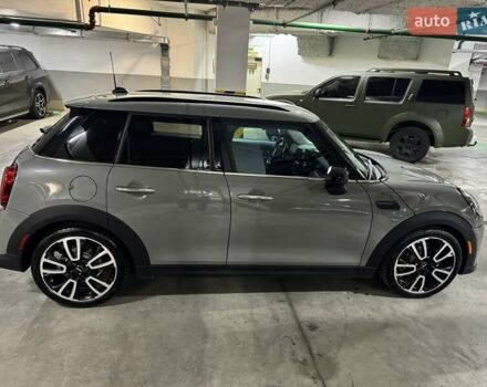 Сірий Міні Hatch, об'ємом двигуна 1.5 л та пробігом 29 тис. км за 19500 $, фото 10 на Automoto.ua