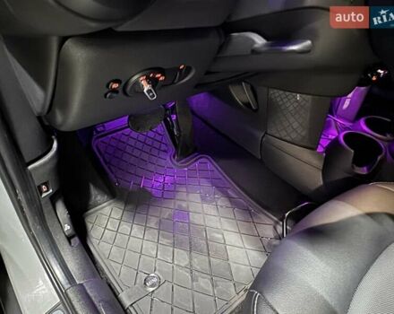 Сірий Міні Hatch, об'ємом двигуна 1.5 л та пробігом 29 тис. км за 19500 $, фото 29 на Automoto.ua