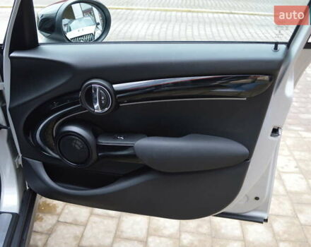 Серый Мини Hatch, объемом двигателя 2 л и пробегом 17 тыс. км за 29900 $, фото 45 на Automoto.ua
