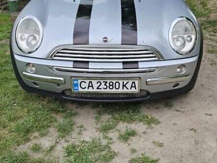 Міні Hatch 2002 у Чернобае на Automoto.ua Сірий Міні Hatch, об'ємом двигуна 1.6 л та пробігом 250 тис. км за 4350 $, фото 1 на Automoto.ua