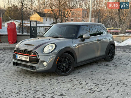 Мини Hatch 2014 в Киеве на Automoto.ua Серый Мини Hatch, объемом двигателя 2 л и пробегом 147 тыс. км за 12500 $, фото 1 на Automoto.ua