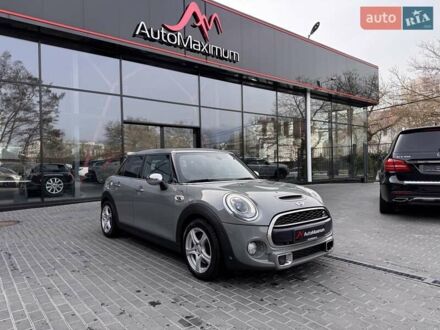 Мини Hatch 2015 в Одессе на Automoto.ua Серый Мини Hatch, объемом двигателя 2 л и пробегом 95 тыс. км за 14900 $, фото 1 на Automoto.ua