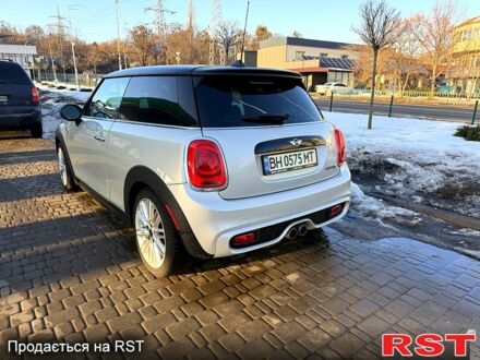 Серый Мини Hatch, объемом двигателя 2 л и пробегом 94 тыс. км за 15500 $, фото 1 на Automoto.ua