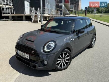 Мини Hatch 2018 в Киеве на Automoto.ua Серый Мини Hatch, объемом двигателя 2 л и пробегом 82 тыс. км за 24900 $, фото 1 на Automoto.ua