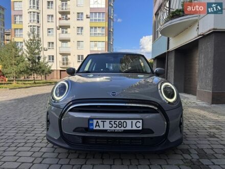 Серый Мини Hatch, объемом двигателя 1.5 л и пробегом 33 тыс. км за 21500 $, фото 1 на Automoto.ua