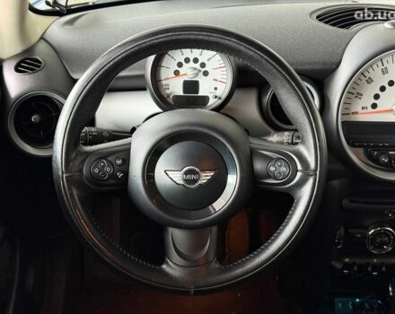 Мини Hatch 2013 в Одессе на Automoto.ua Синий Мини Hatch, объемом двигателя 1.6 л и пробегом 156 тыс. км за 10440 $, фото 18 на Automoto.ua