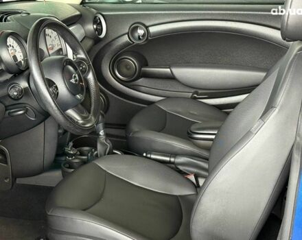 Мини Hatch 2013 в Одессе на Automoto.ua Синий Мини Hatch, объемом двигателя 1.6 л и пробегом 156 тыс. км за 10440 $, фото 8 на Automoto.ua