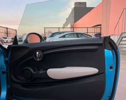 Синій Міні Hatch, об'ємом двигуна 1.5 л та пробігом 171 тис. км за 9000 $, фото 7 на Automoto.ua