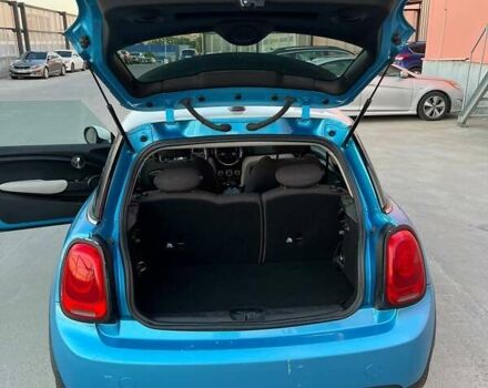 Синій Міні Hatch, об'ємом двигуна 1.5 л та пробігом 171 тис. км за 9000 $, фото 11 на Automoto.ua
