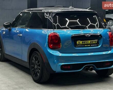 Синий Мини Hatch, объемом двигателя 2 л и пробегом 70 тыс. км за 15300 $, фото 3 на Automoto.ua
