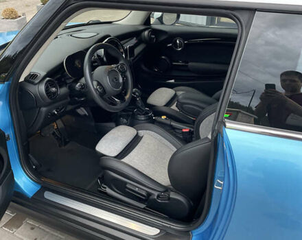 Синий Мини Hatch, объемом двигателя 1.5 л и пробегом 80 тыс. км за 16500 $, фото 5 на Automoto.ua