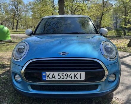 Синий Мини Hatch, объемом двигателя 1.5 л и пробегом 150 тыс. км за 12100 $, фото 4 на Automoto.ua