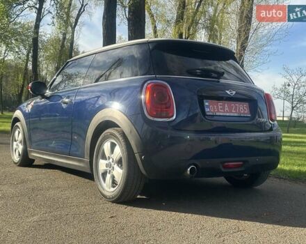 Мини Hatch 2016 в Киеве на Automoto.ua Синий Мини Hatch, объемом двигателя 1.5 л и пробегом 117 тыс. км за 13200 $, фото 8 на Automoto.ua