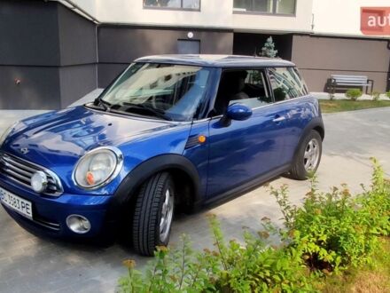 Синий Мини Hatch, объемом двигателя 1.4 л и пробегом 210 тыс. км за 3799 $, фото 1 на Automoto.ua