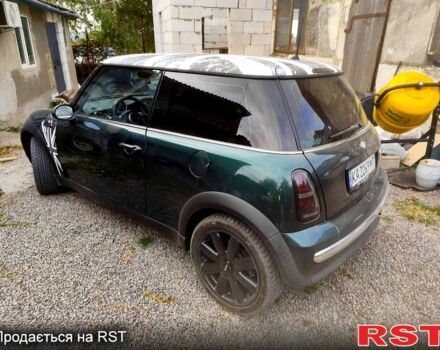 Зеленый Мини Hatch, объемом двигателя 1.6 л и пробегом 243 тыс. км за 5200 $, фото 2 на Automoto.ua