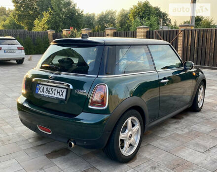 Зелений Міні Hatch, об'ємом двигуна 1.6 л та пробігом 110 тис. км за 8000 $, фото 3 на Automoto.ua