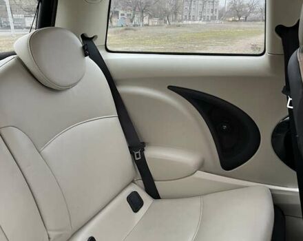 Мини Hatch 2011 в Белгород-Днестровском на Automoto.ua Зеленый Мини Hatch, объемом двигателя 1.6 л и пробегом 183 тыс. км за 8999 $, фото 17 на Automoto.ua