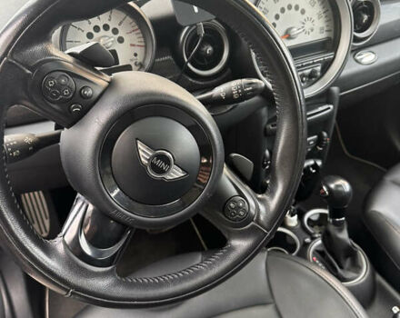 Зеленый Мини Hatch, объемом двигателя 1.6 л и пробегом 189 тыс. км за 8500 $, фото 13 на Automoto.ua
