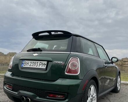 Мини Hatch 2011 в Белгород-Днестровском на Automoto.ua Зеленый Мини Hatch, объемом двигателя 1.6 л и пробегом 183 тыс. км за 8999 $, фото 2 на Automoto.ua