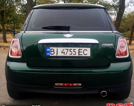 Зеленый Мини Hatch, объемом двигателя 1.6 л и пробегом 255 тыс. км за 7300 $, фото 2 на Automoto.ua