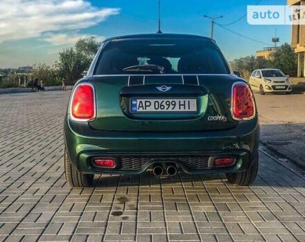 Зелений Міні Hatch, об'ємом двигуна 2 л та пробігом 82 тис. км за 13500 $, фото 2 на Automoto.ua