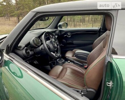 Зеленый Мини Hatch, объемом двигателя 2 л и пробегом 30 тыс. км за 29999 $, фото 2 на Automoto.ua