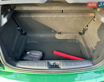 Зелений Міні Hatch, об'ємом двигуна 2 л та пробігом 36 тис. км за 27500 $, фото 12 на Automoto.ua