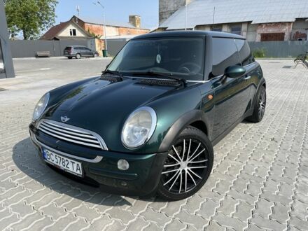 Зеленый Мини Hatch, объемом двигателя 1.6 л и пробегом 196 тыс. км за 3200 $, фото 1 на Automoto.ua