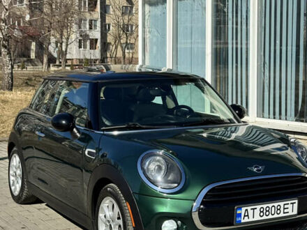 Зелений Міні Hatch, об'ємом двигуна 1.5 л та пробігом 98 тис. км за 15800 $, фото 1 на Automoto.ua