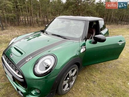 Мини Hatch 2019 в Киеве на Automoto.ua Зеленый Мини Hatch, объемом двигателя 2 л и пробегом 30 тыс. км за 29999 $, фото 1 на Automoto.ua