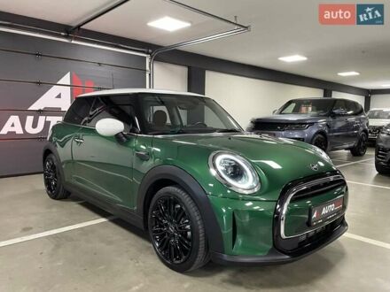 Зелений Міні Hatch, об'ємом двигуна 1.5 л та пробігом 10 тис. км за 29700 $, фото 1 на Automoto.ua