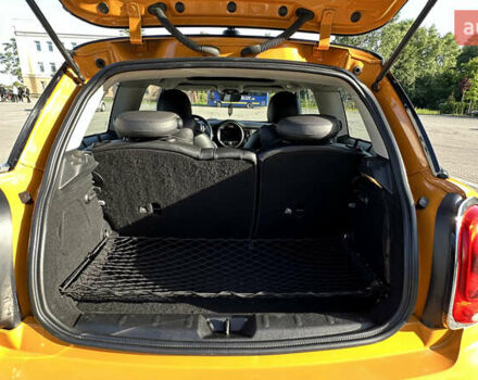 Оранжевый Мини Hatch, объемом двигателя 1.5 л и пробегом 156 тыс. км за 12700 $, фото 18 на Automoto.ua