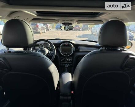 Оранжевый Мини Hatch, объемом двигателя 1.5 л и пробегом 92 тыс. км за 14500 $, фото 8 на Automoto.ua