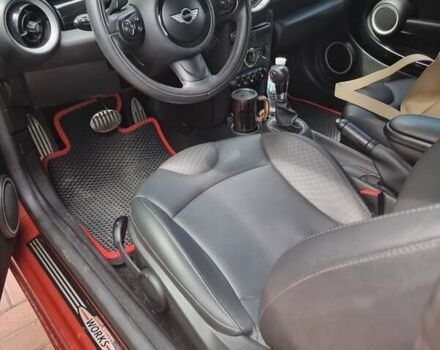 Мини Hatch 2013 в Киеве на Automoto.ua Оранжевый Мини Hatch, объемом двигателя 1.6 л и пробегом 60 тыс. км за 11500 $, фото 5 на Automoto.ua