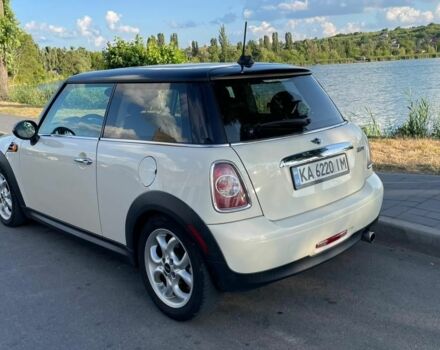 Білий Міні Mini, об'ємом двигуна 1.6 л та пробігом 128 тис. км за 9300 $, фото 1 на Automoto.ua