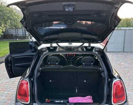 Черный Мини Мини, объемом двигателя 1.5 л и пробегом 118 тыс. км за 10500 $, фото 2 на Automoto.ua