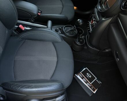 Черный Мини Мини, объемом двигателя 2 л и пробегом 192 тыс. км за 15499 $, фото 12 на Automoto.ua