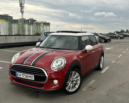 Червоний Міні Mini, об'ємом двигуна 1.5 л та пробігом 59 тис. км за 15900 $, фото 6 на Automoto.ua