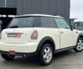 Білий Міні One, об'ємом двигуна 1.4 л та пробігом 139 тис. км за 5990 $, фото 4 на Automoto.ua