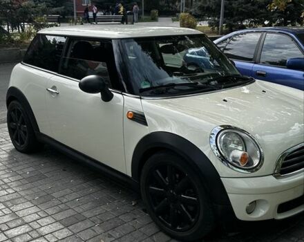 Бежевый Мини Ван, объемом двигателя 1.4 л и пробегом 203 тыс. км за 6500 $, фото 1 на Automoto.ua