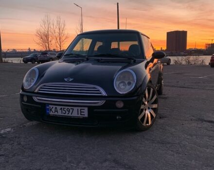 Мини Ван 2001 в Ужгороде на Automoto.ua Черный Мини Ван, объемом двигателя 1.6 л и пробегом 251 тыс. км за 3789 $, фото 5 на Automoto.ua